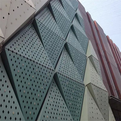 satın al 0.5mm-5.0mm Alüminyum Perforasyon Panelleri Konut Binaları için online manufacture