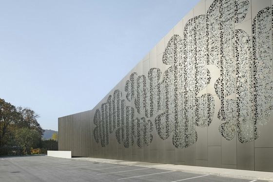 satın al Oyma Tasarımları Dekoratif Bıçaklama İnşaat Malzemeleri Alüminyum Panel Perde Duvar Metal Paneller online manufacture