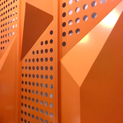 satın al Alüminyum Perde Duvar Kaplama 3D Perforasyonlu Metal Panel online manufacture